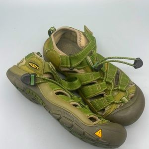 KEEN Waterproof Sport Sandals US Youth Size 3 Green